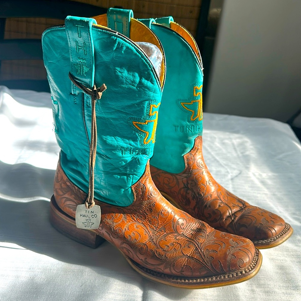 Cowgirl Leather Boots